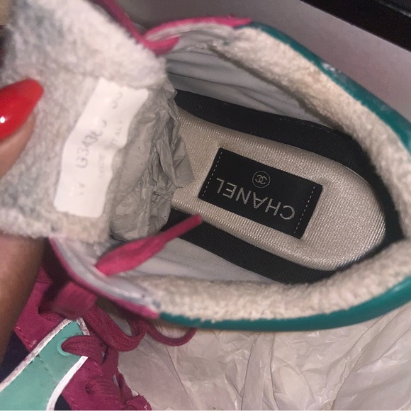 Chanel multi colored sneaker - Picture 7 of 8
